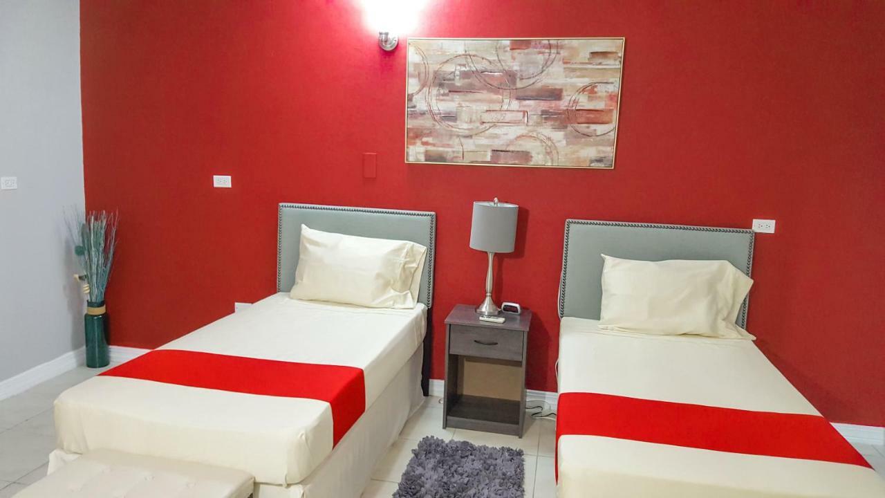 New Kingston Guest Apartments @ Donhead Kültér fotó